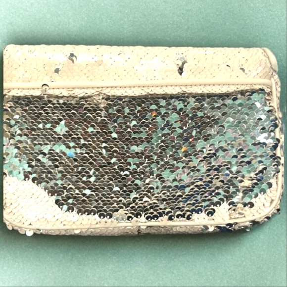 MARC JACOBS The SHOULDER BAG -  Sequin J Embellished - Picture 12 of 16